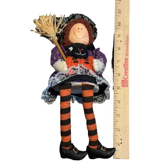 Shelf Sitter Witch Avon Porcelain Doll Gift Collection VTG Halloween Cat READ - Picture 6 of 6